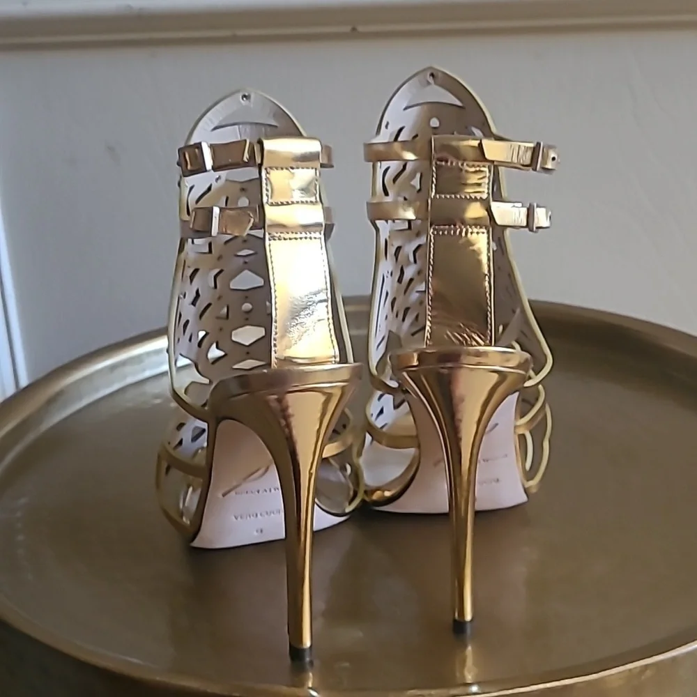 Brian Atwood Laconica Mirrored Laser-Cut Cage Sandal, Gold, Sz 6/36 - Picture 3 of 8